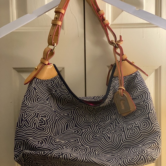 DOONEY & BOURKE Swirl Doodle Hobo excellent condition - Picture 4 of 13